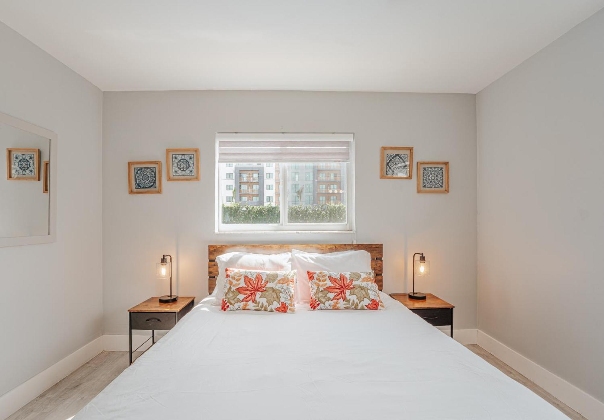 Home With A Pool Close To Beach And Fll Airport Pool Heated October- March Fort Lauderdale Exteriör bild